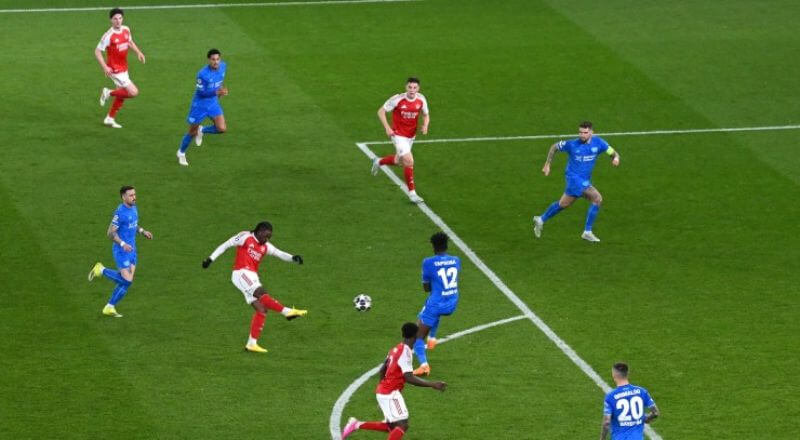 Arsenal 21 cú sút, 2 bàn: Đã đủ bản lĩnh chinh phục châu Âu?