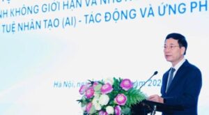 Bộ trưởng Khoa học và Công nghệ Nguyễn Mạnh Hùng trình bày bài phát biểu tại Hội thảo chuyên đề về trí tuệ nhân tạo (AI).