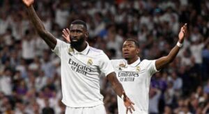 Hàng thủ Real Madrid chuẩn bị tái thiết toàn diện