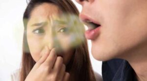 Hơi thở có mùi hôi cảnh báo bệnh gì?