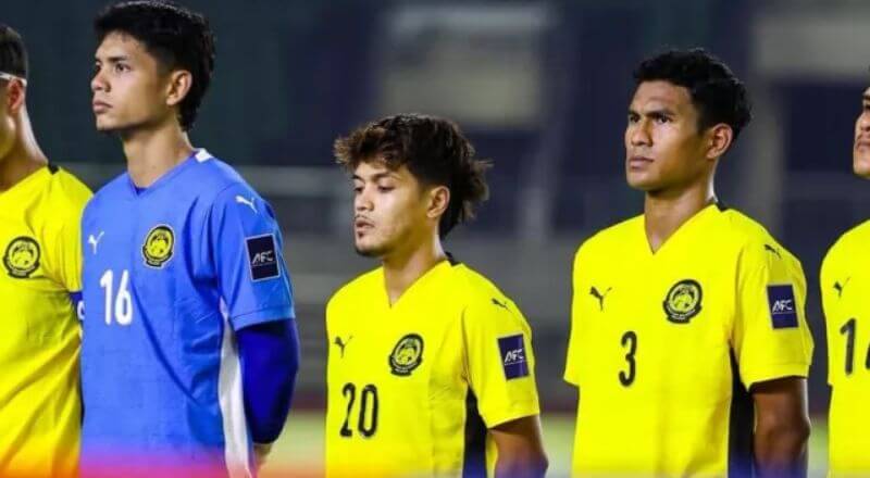 Malaysia “lấy cái sàng che con voi” trong bóng đá