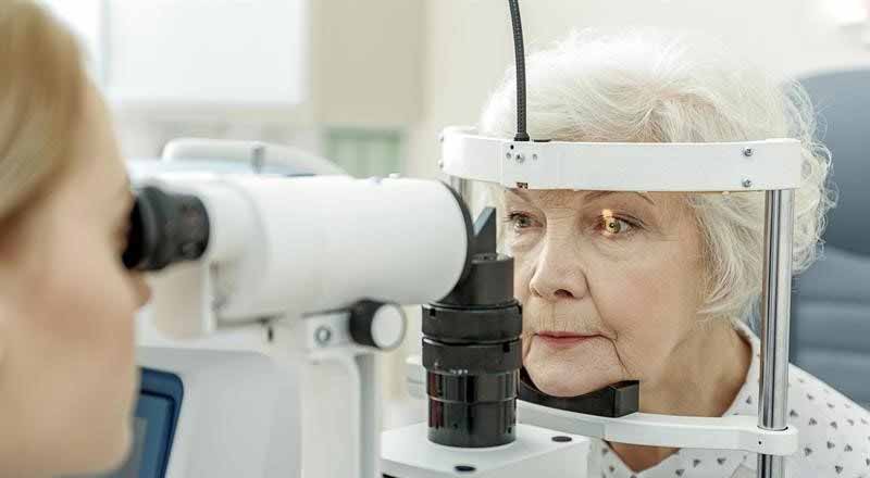 Mắt mờ như có màng che có thể là dấu hiệu của bệnh gì?