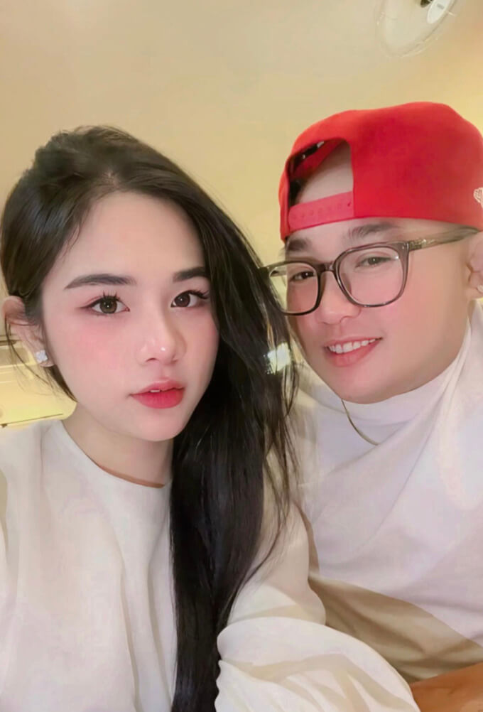 Chuyện tình 15 ngày của cặp đôi chuyển giới 4 Mộc Trà và Thiên Minh