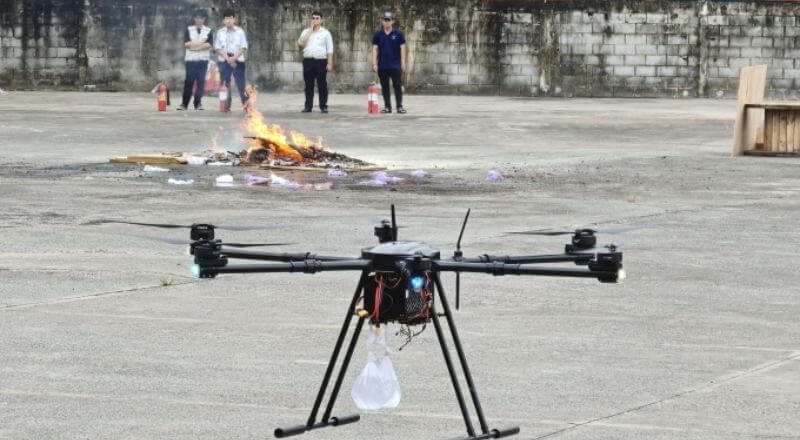 CT Group phát triển UAV chữa cháy thông minh 4 Một buổi thử nghiệm sử dụng UAV chữa cháy của CT UAV tại TP HCM