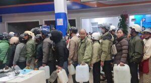 Người dân châu Á gặp khó vì giá gas và xăng dầu tăng mạnh