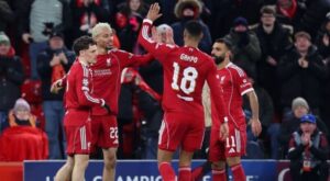 Phong độ thất thường, Arne Slot đối mặt thử thách lớn 1