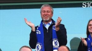 Sự thật phía sau khoản tiền Chelsea Abramovich cam kết
