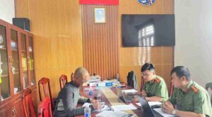 xử lý 2 người đàn ông đăng thông tin sai lệch